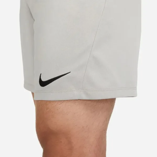 Nike – Pantaloncini Uomo Park III Grigi – Traspiranti e Comodi per lo Sport - immagine 9