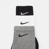 Nike Everyday Cushioned – Set 3 Paia Calzini Unisex – Neri, Bianchi, Grigi – Sport e Tempo Libero - immagine 4