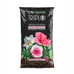 Sacco di Terriccio Universale Iper Proteico Tercomposti, ideale per il rinvaso e la cura di piante domestiche e da giardino.