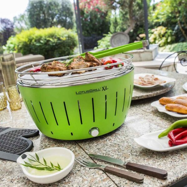 LotusGrill XL Verde 43,5 cm – Barbecue a Carbone con Ventola Integrata, Batterie e Cavo USB, Pronto all’Uso - immagine 2