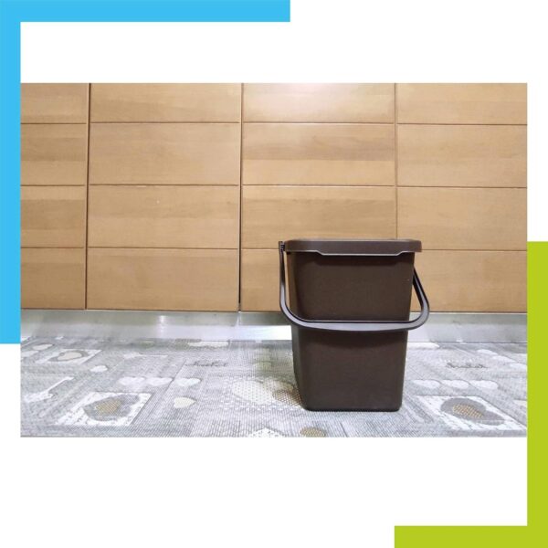 Pattumiera Raccolta Differenziata 50L Ecoplast – Apertura a Libro, in Plastica Riciclata, Marrone, Resistente per Interni ed Esterni – Made in Italy - immagine 2