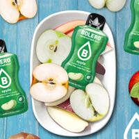 Bolero Mela – Bevanda Istantanea Senza Zuccheri, Bustine da 9g – Low Calorie, Ideale per Sport e Dieta - immagine 2