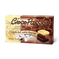 Confetti Crispo – CiocoPassion Triplo Cioccolato 1 kg – Tre Strati di Latte, Fondente & Bianco, Gusto Decadente per Matrimoni & Feste Speciali