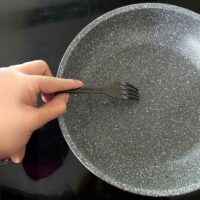 Accademia Mugnano – Cuore di Pietra – Padella Antiaderente Antigraffio 22 cm - immagine 5