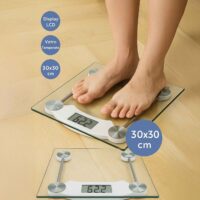 Rocard® – Bilancia Pesapersone Digitale, Display LCD, Vetro Temperato, 30x30 cm, Portata 150 kg, Ultra Sottile, Accensione Automatica, Colore Bianco - immagine 2