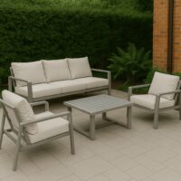 Salotto da Giardino 4 Pezzi in Alluminio e Ferro, Divano 3 Posti con 2 Poltrone e Tavolino 110x60 cm, Cuscini Grigio Scuro, Stile Moderno, Colore Sabbia - immagine 4