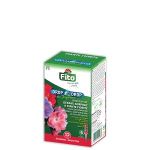Fiala monodose di integratore Fito Goccia a Goccia inserita nel terreno di un vaso di gerani.