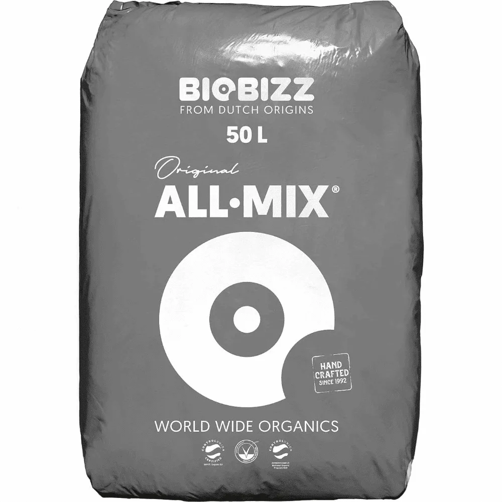 Sacco di terriccio BioBizz All-Mix da 50 litri, substrato organico professionale ricco di nutrienti per piante indoor e outdoor.