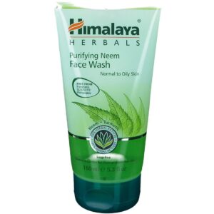 Flacone di Himalaya Purifying Neem Face Wash, detergente in gel purificante per pelli tendenti all'acne.