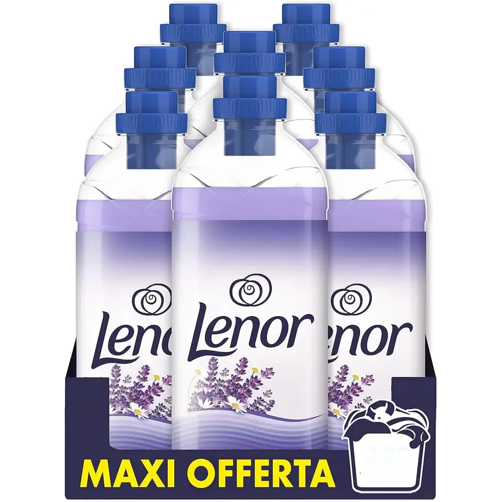 Flacone di ammorbidente Lenor nella fragranza Lavanda e Camomilla.