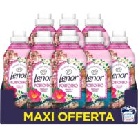 Flacone di ammorbidente Lenor Fioritura Primaverile di Portofino, fragranza ispirata alla riviera.
